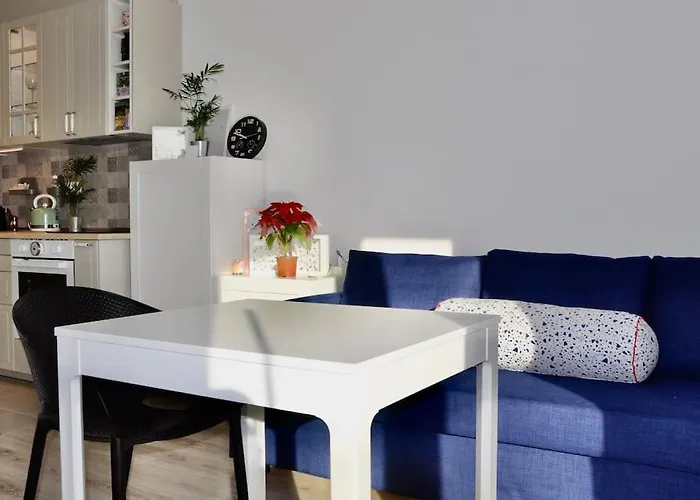 New Studio Apartment In Central Budapest - Free Parking